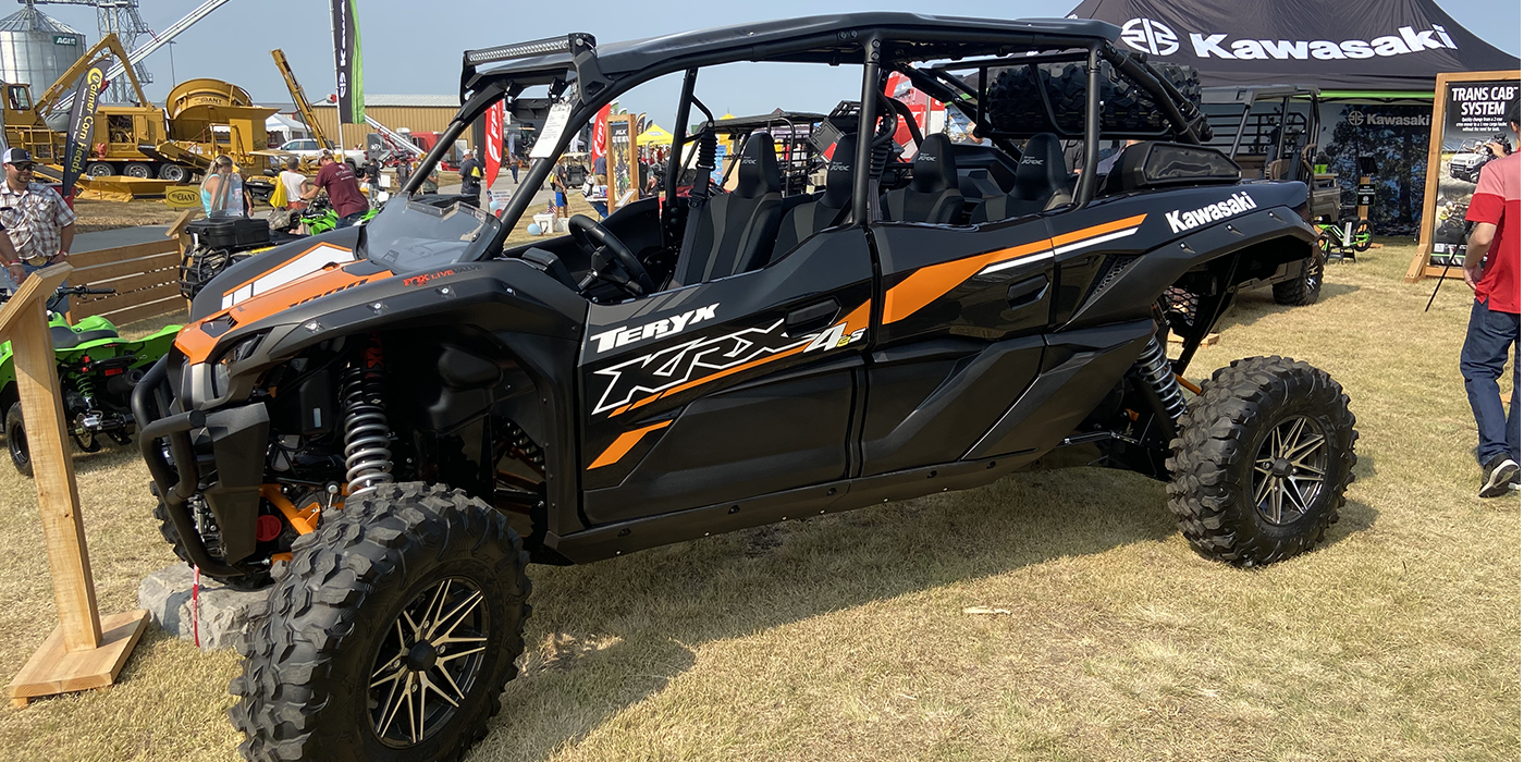 2023 Kawasaki Teryx KRX4 1000 eS